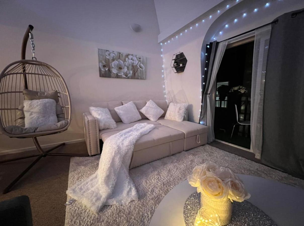 Cozy Downtown Condo Retreat With Space Needle View Seattle Zewnętrze zdjęcie